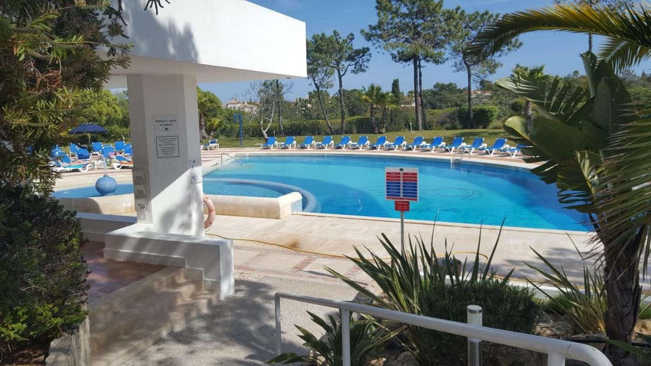 Victory Village Club, Quinta do Lago Esterno foto